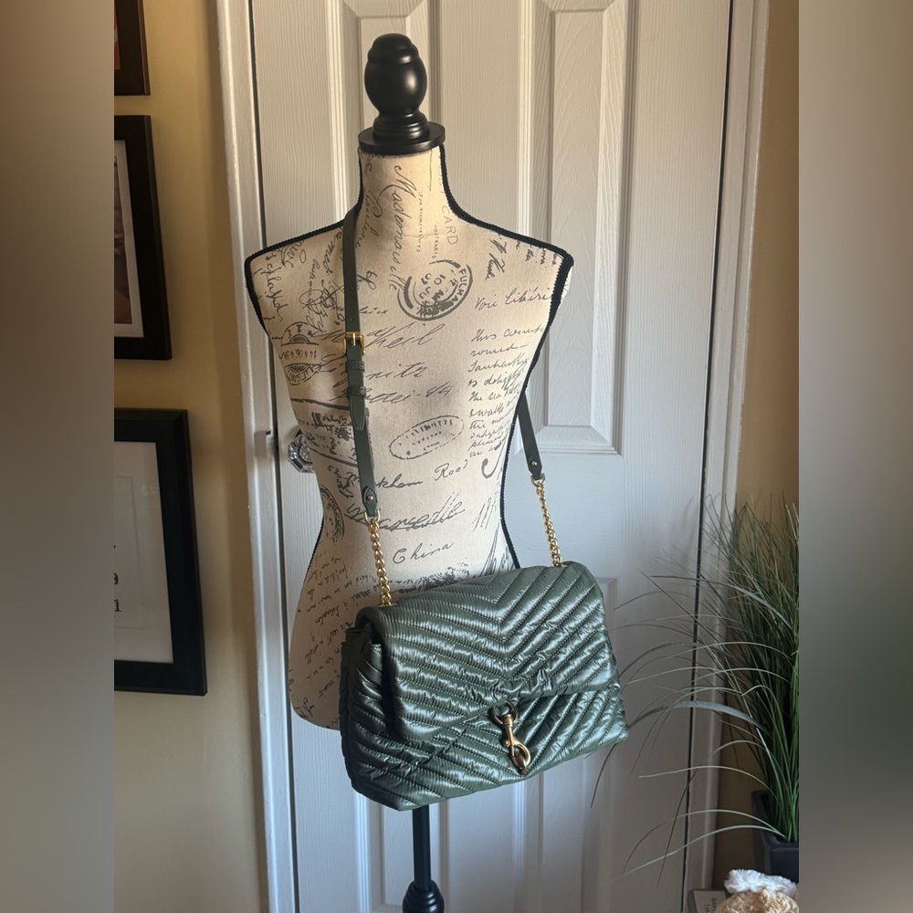 🎉QUICK SALE🎉Rebecca Minkoff Edie Nylon Jumbo Flap Shoulder Bag